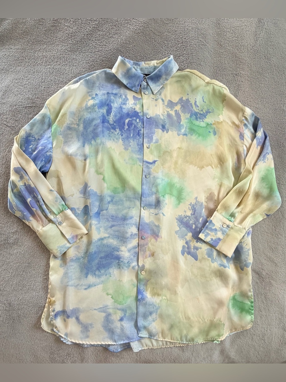 Zara Cream Blue Pastel Watercolor Button-Up Shirt Blouse Size L